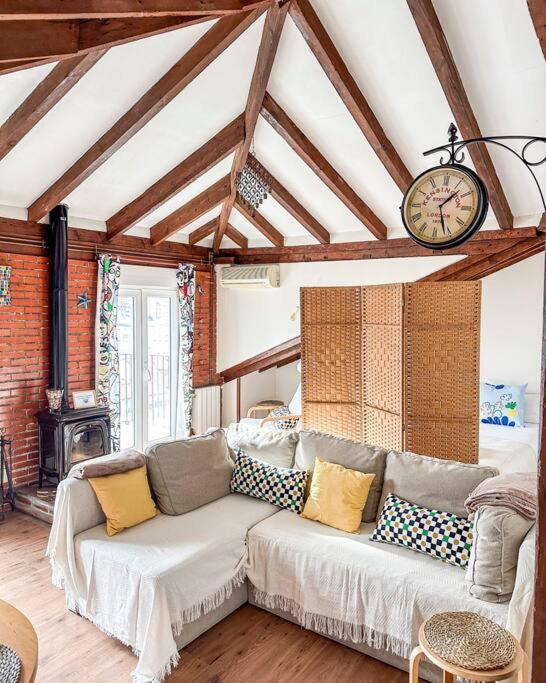 Ferienwohnung Acogedor Loft Con Vistas A La Ciudad Santander Exterior foto